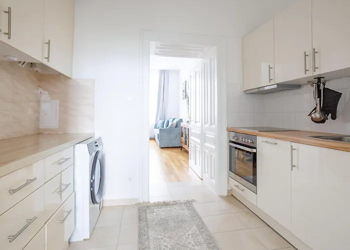 Altbau-charme 10 Min Zum Stephansplatz 公寓 *