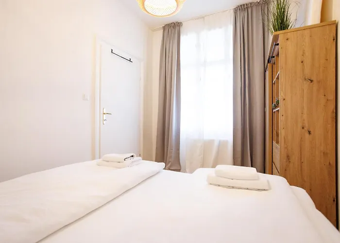 公寓 Altbau-charme 10 Min Zum Stephansplatz