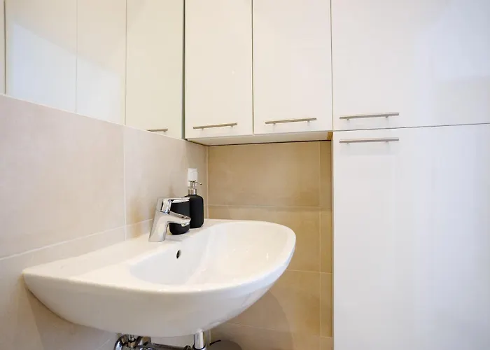Altbau-charme 10 Min Zum Stephansplatz 维也纳